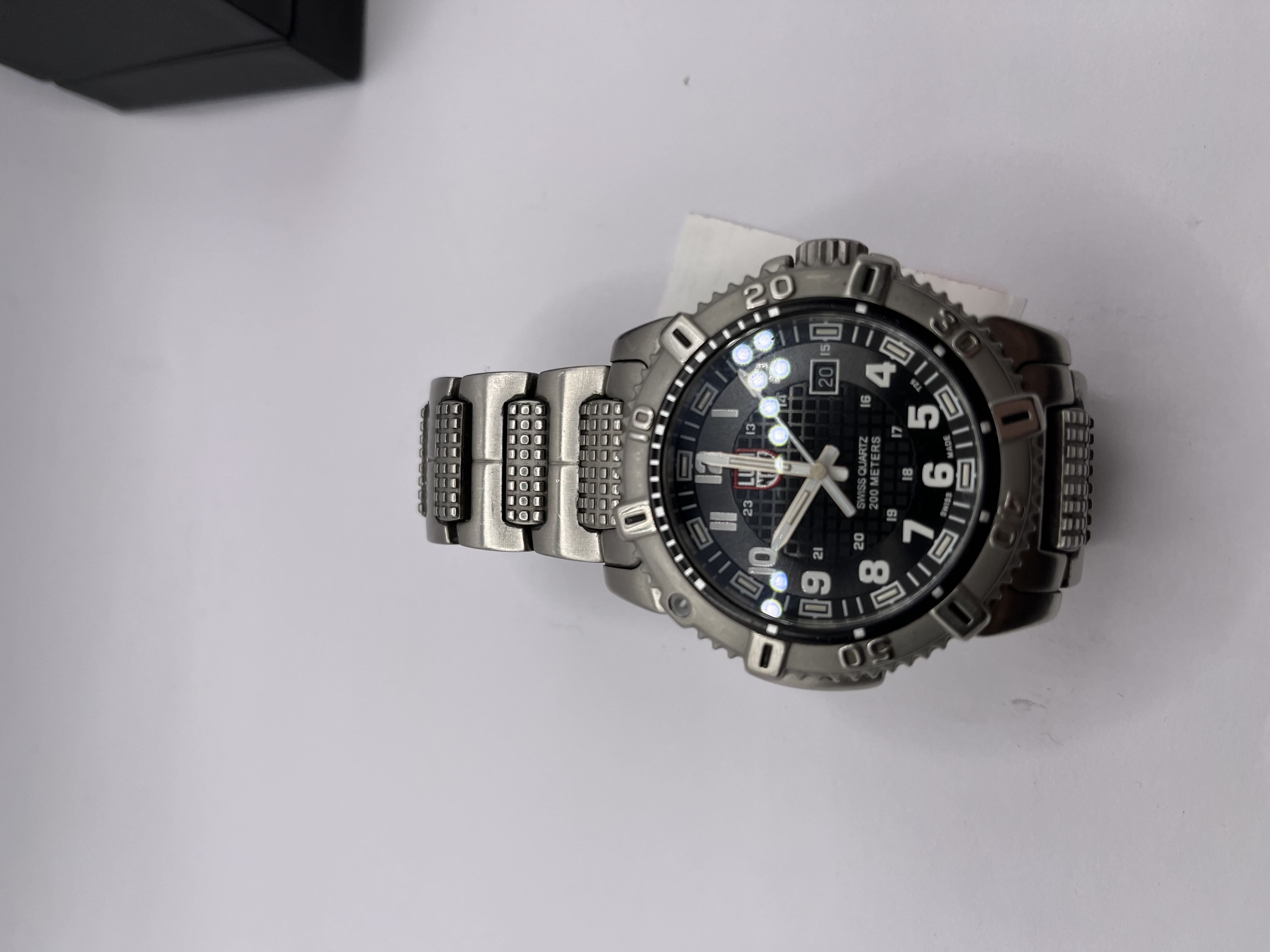 Pre-owned Luminox Modern Mariner 6250 Swiss Quartz Watch - Own4Less